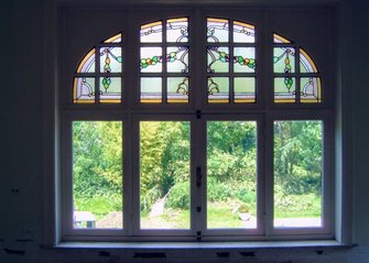 glasraam, ukkel, art nouveau, glas in lood, bloemen, raam, uniek